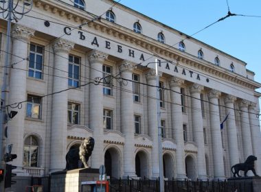прокурори антикорупционното