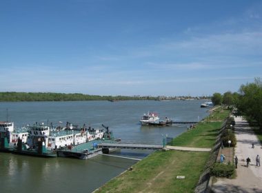 емигранти