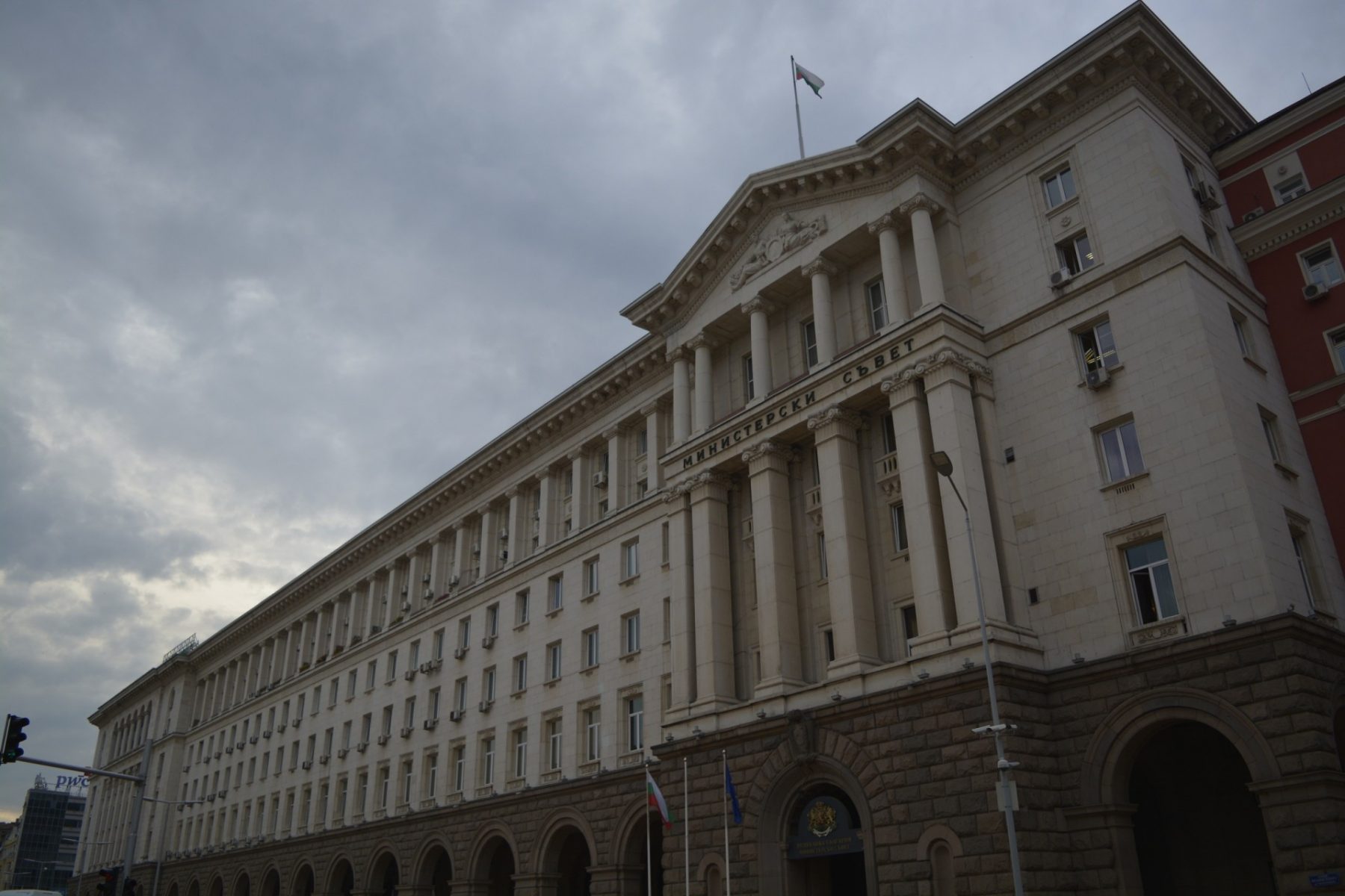 12 декември Национален съвет за тристранно сътрудничество бюджет 2017 заплати осигуровки пенсии отбрана образование, здравеопазване