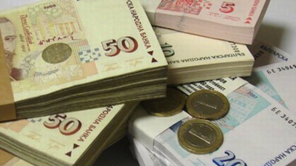 КНСБ почасовото кредити НСИ бюджет излишък дълг доходи разходи минимална работна заплата