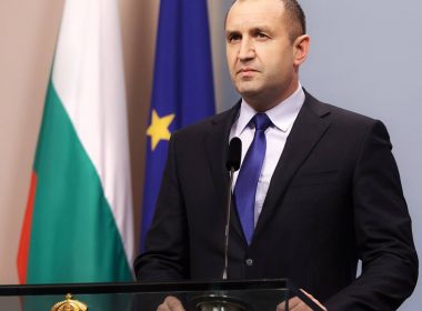 звание консултации демократичния