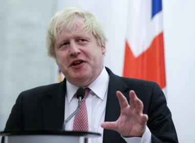 Борис Джонсън, Русия намеса западни Балкани Украйна