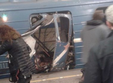Санкт Петербуг, метро станция пострадали
