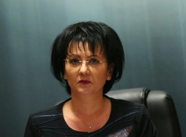 Румяна Арнаудова, Марин рачев, обвинения Септември община злоупотреби