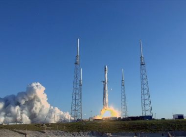 SpaceX НАСА кораб планети Слънчева система