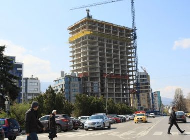 ДНСК, Златен век, разрешение, строителство