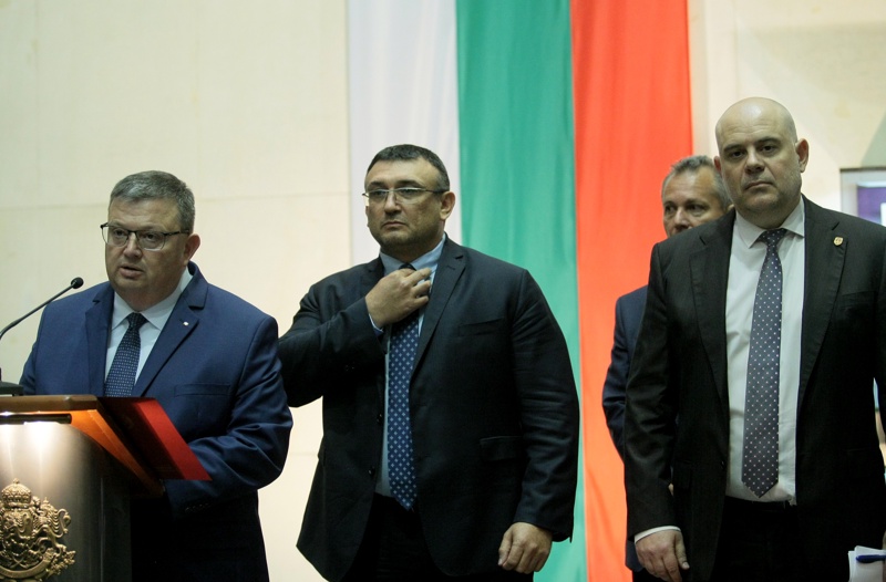 Цацаров, Маринов, Гешев Малинов шпионаж
