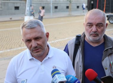 протести