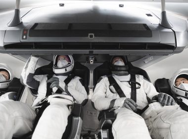 космически туристи, SpaceX, Илон Мъск