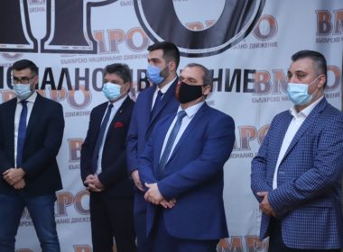 Юлиан Ангелов
