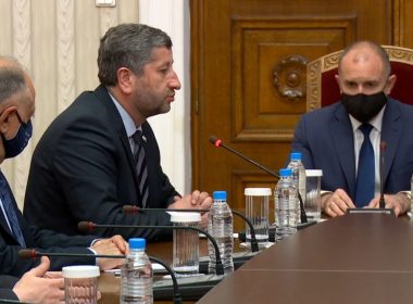 Демократична България, Христо Иванов, консултации