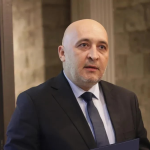 Снемане на обяснения по преписка след дълго неявяване: Полиция отведе кмета на Кърджали Ерол Мюмюн