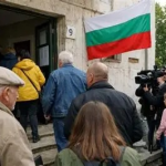 След задължителното попълване на декларации пред СИК, как ще протекат изборите зад граница?